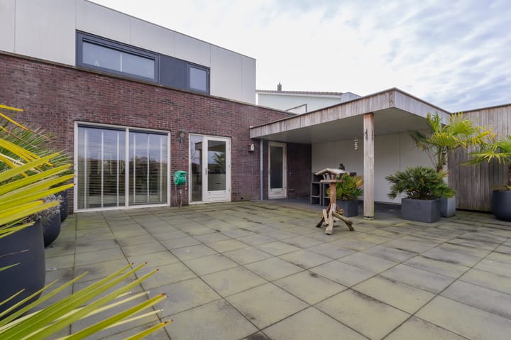 Foto 27 van Regimentslaan 10