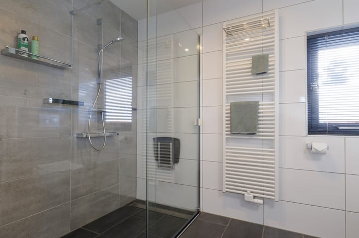 Foto 61 van Regimentslaan 10