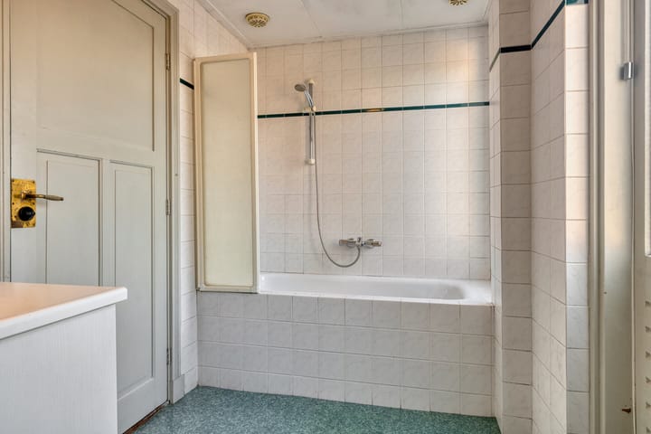 Foto 18 van Houtstraat 9