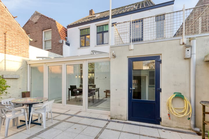 Foto 26 van Houtstraat 9