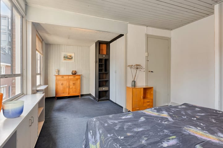 Foto 15 van Houtstraat 9