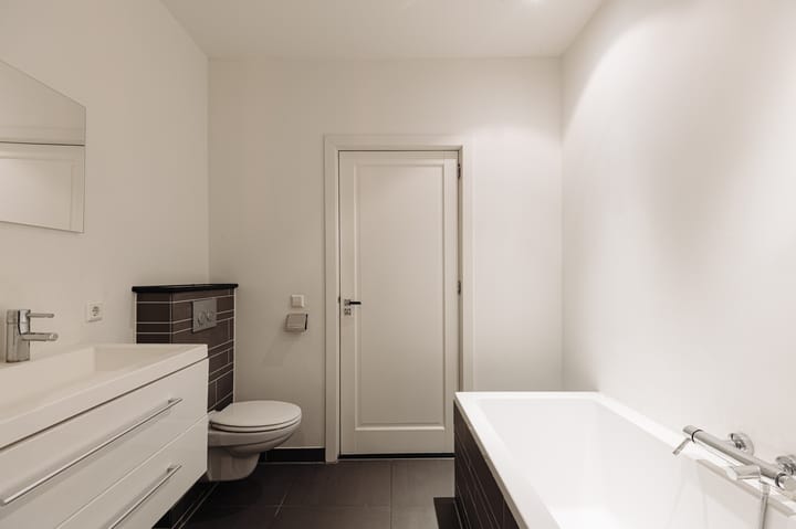 Photo 24 of Ferdinand Bolstraat 141-3