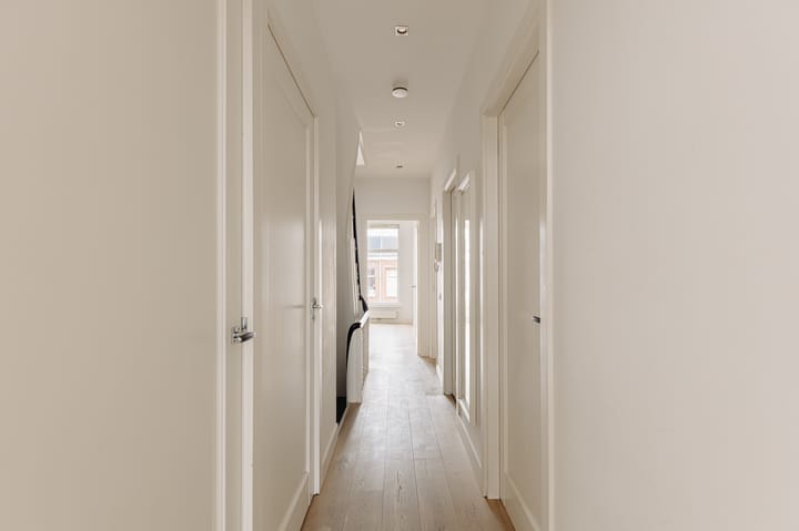 Photo 29 of Ferdinand Bolstraat 141-3