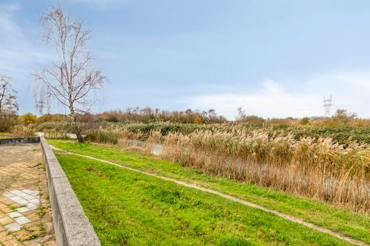 Foto 35 van Saramaccastraat 25