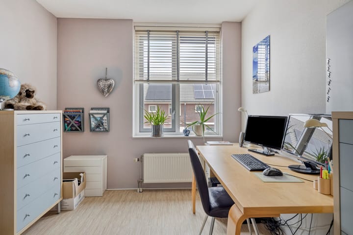 Foto 21 van Saramaccastraat 25