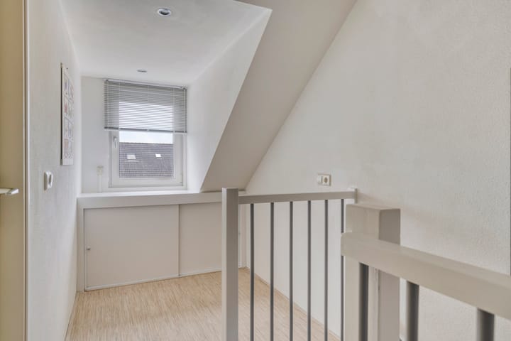 Foto 23 van Saramaccastraat 25