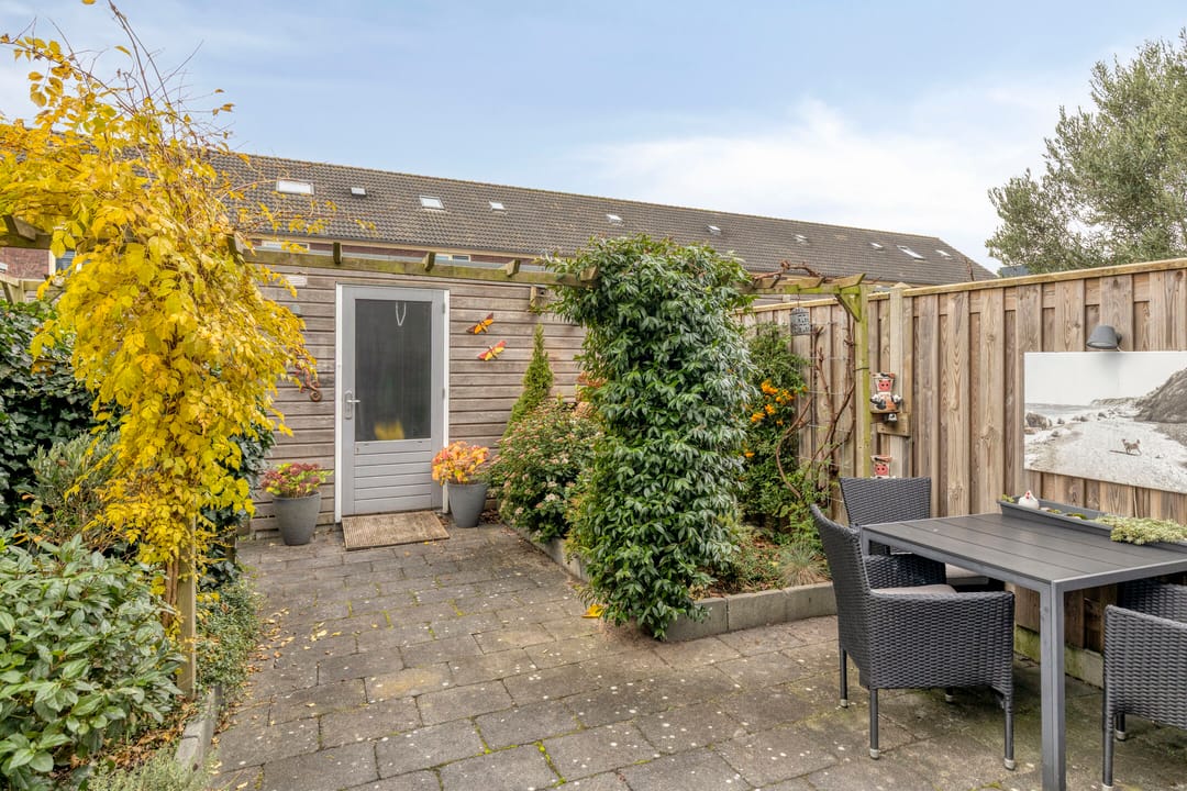 Photo 28 of Saramaccastraat 25