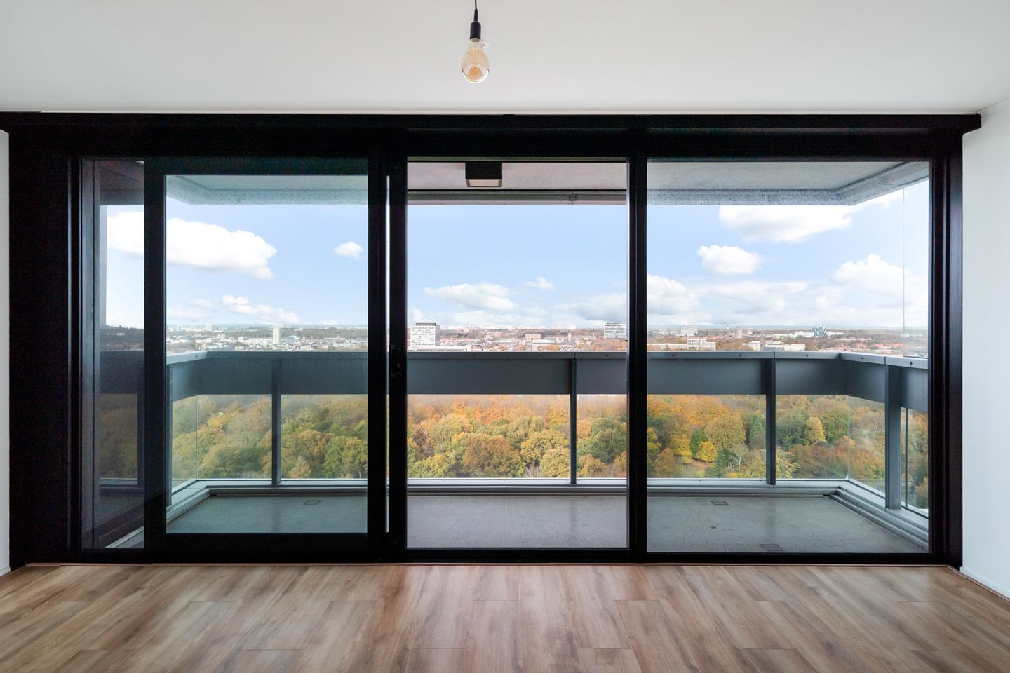 Photo 10 of Anna van Buerenplein 161