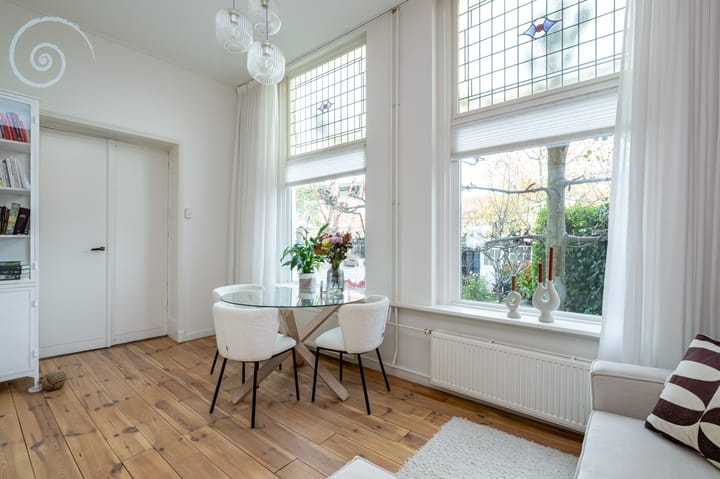 Photo 11 of Winterstraat 6