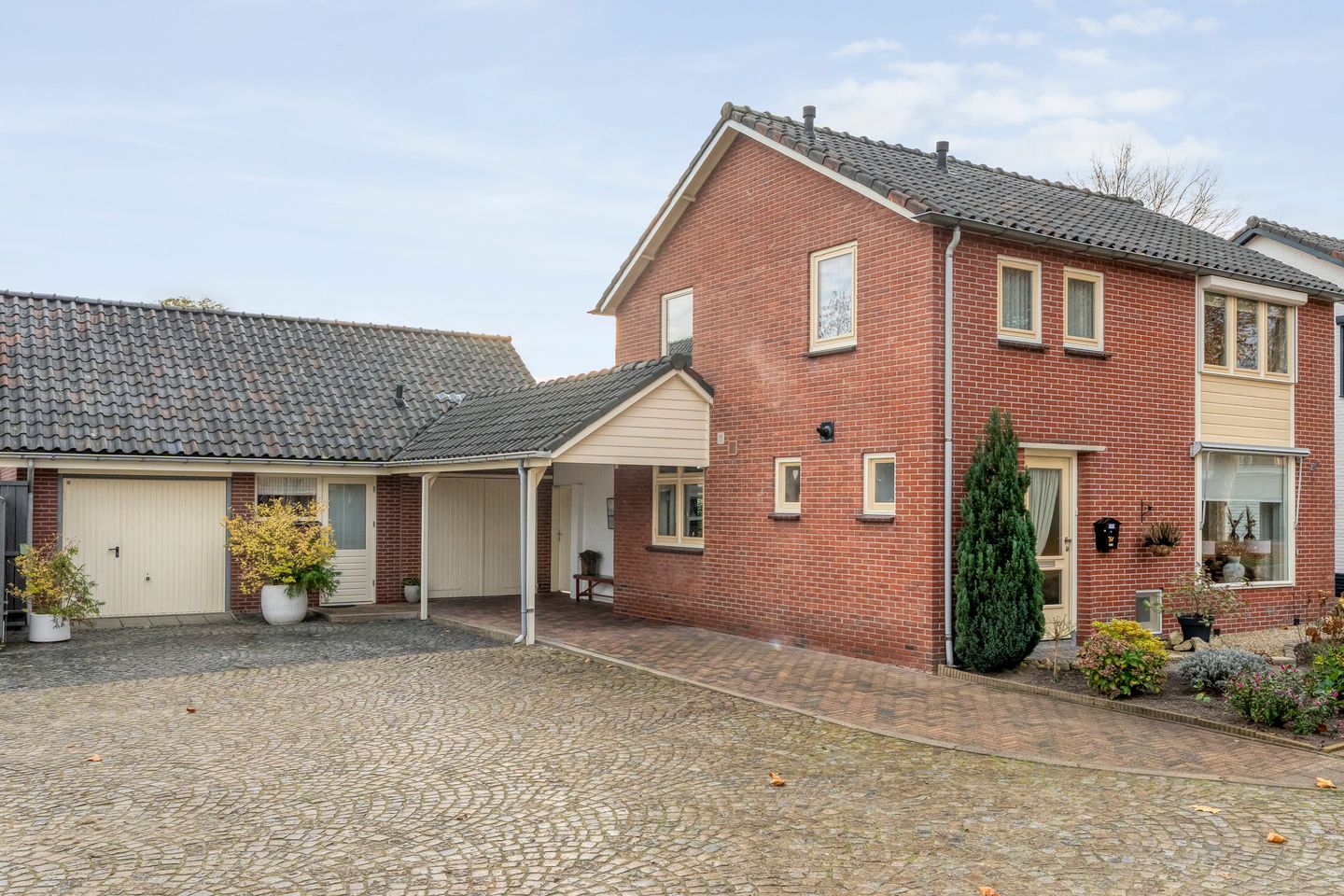 Foto 4 van Trompstraat 20