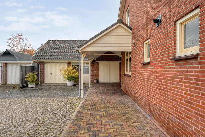 Photo 10 of Trompstraat 20