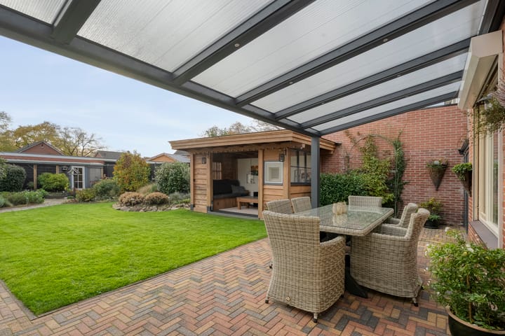 Photo 36 of Trompstraat 20