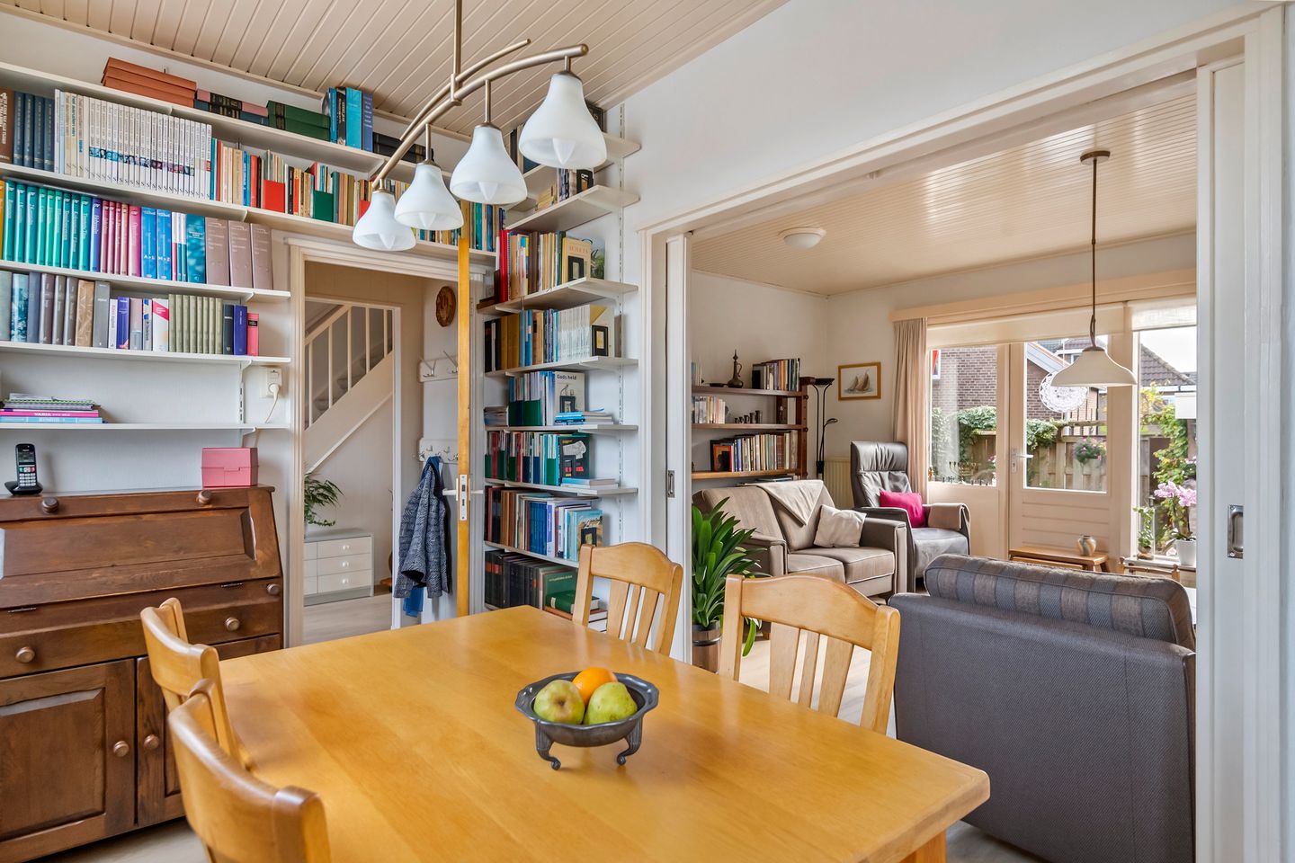 Foto 10 van Stationsstraat 15