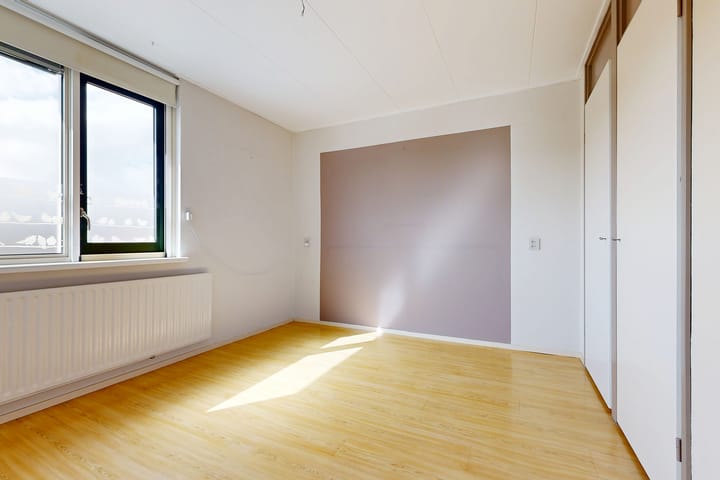 Photo 4 of Prins Johan Frisostraat 19