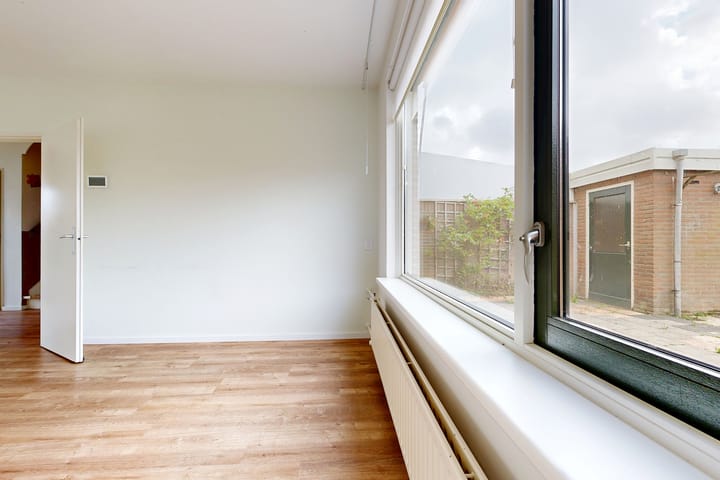 Photo 18 of Prins Johan Frisostraat 19