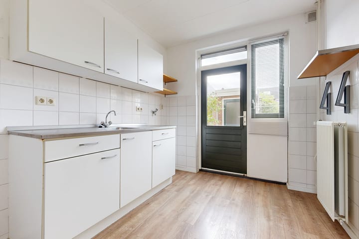 Photo 19 of Prins Johan Frisostraat 19