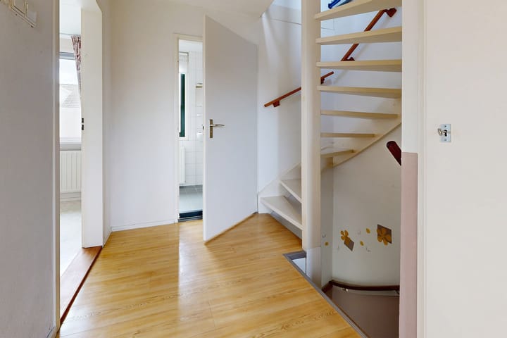 Photo 21 of Prins Johan Frisostraat 19