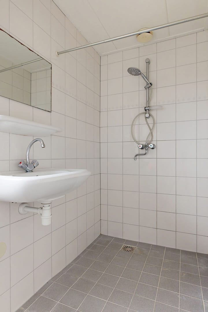 Photo 35 of Prins Johan Frisostraat 19