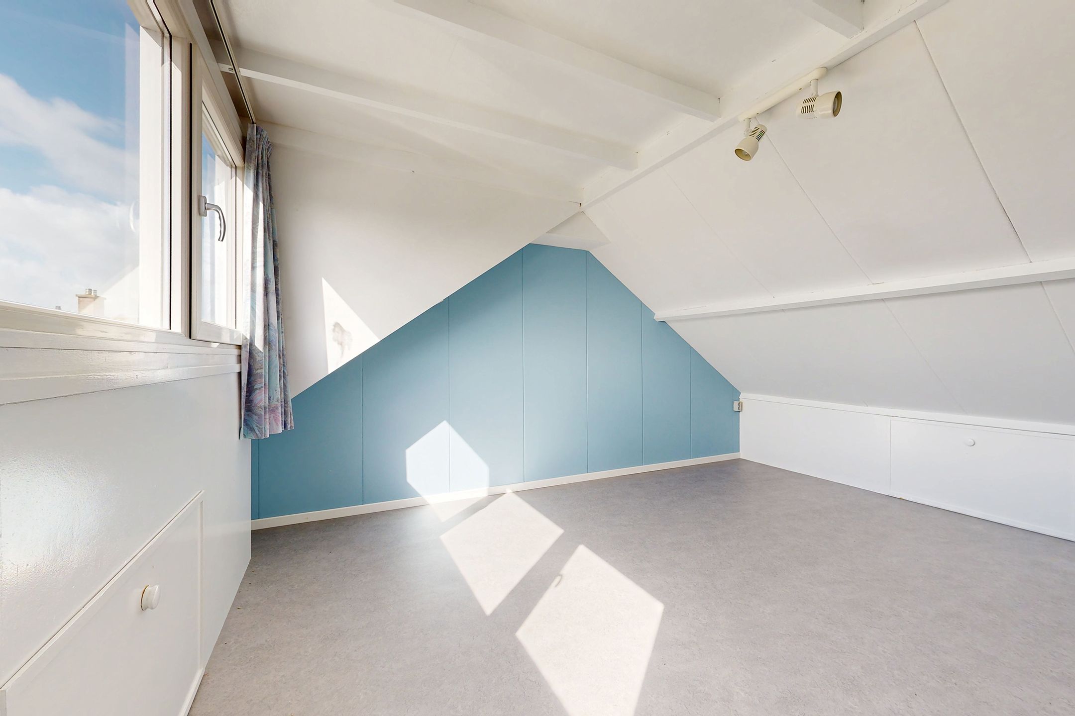 Photo 42 of Prins Johan Frisostraat 19