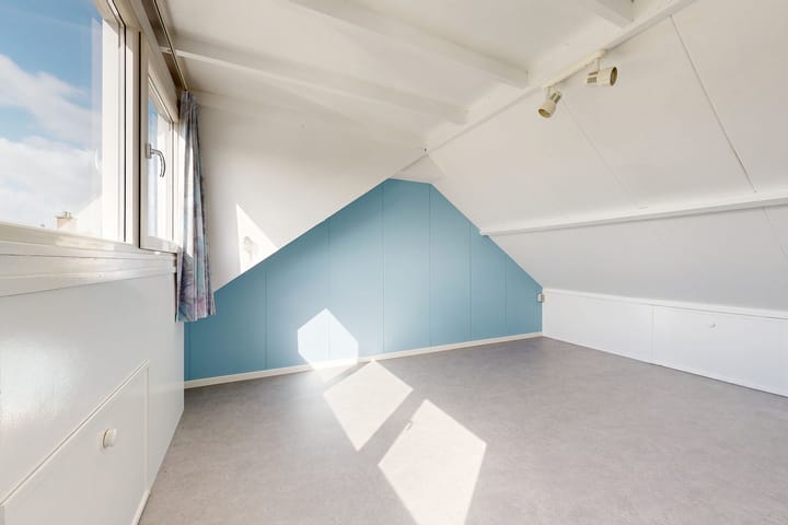 Photo 42 of Prins Johan Frisostraat 19