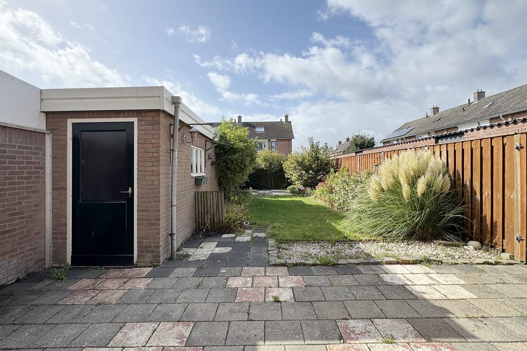 Photo 47 of Prins Johan Frisostraat 19