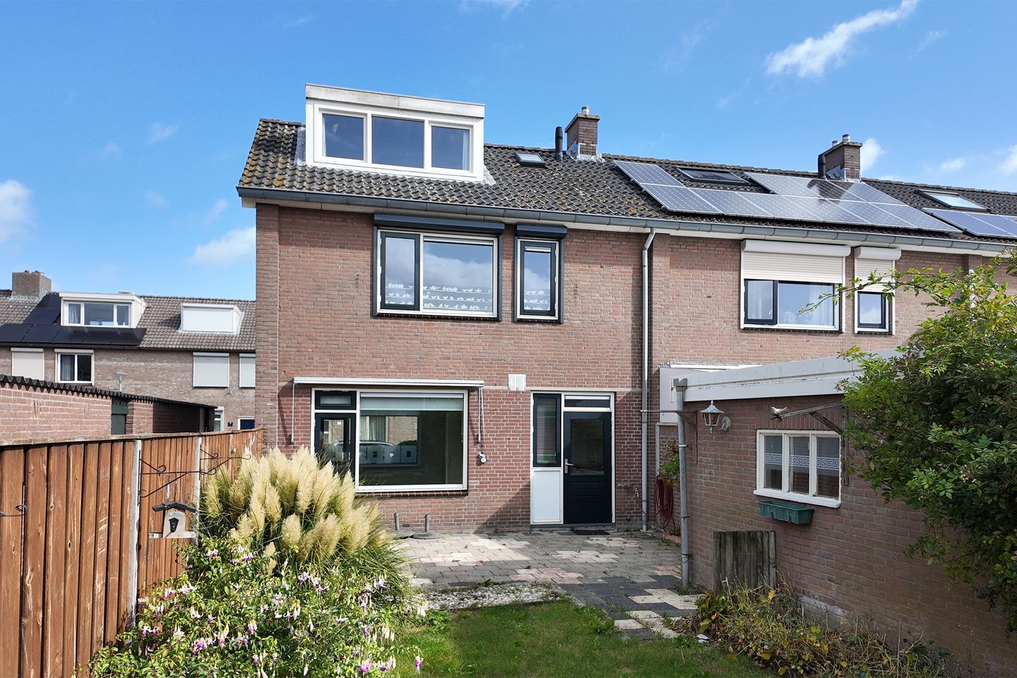 Photo 49 of Prins Johan Frisostraat 19