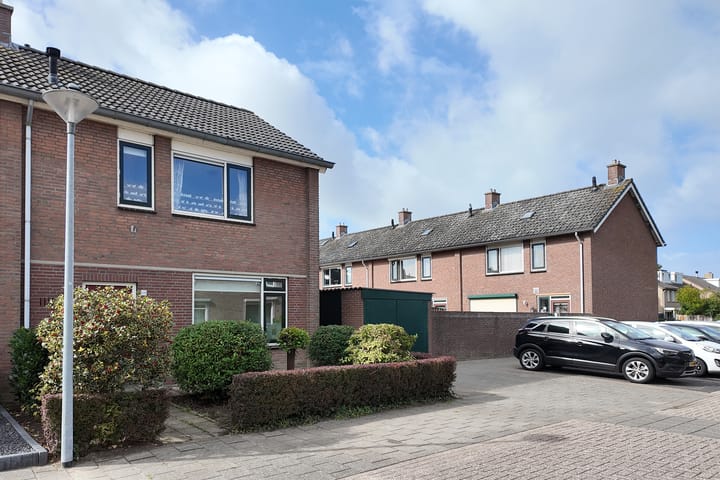 Photo 55 of Prins Johan Frisostraat 19