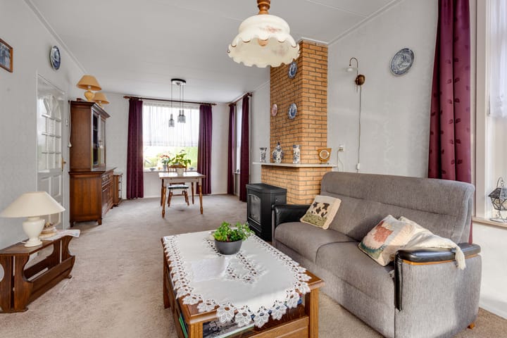 Foto 15 van Zuiderzeestraatweg Oost 72