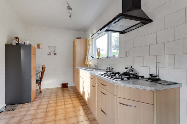 Foto 20 van Zuiderzeestraatweg Oost 72