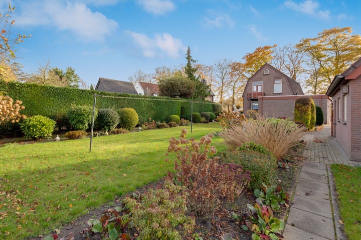 Foto 40 van Zuiderzeestraatweg Oost 72