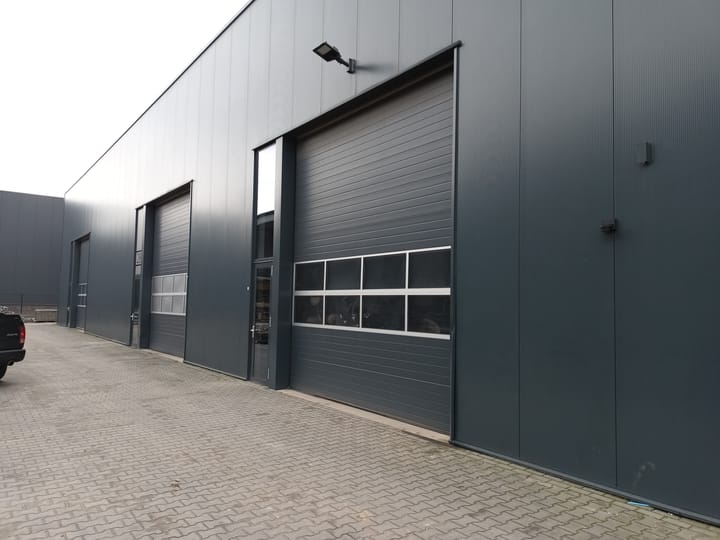 De Vlasman 28, Dodewaard