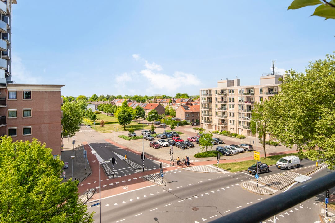 Foto 37 van Pettelaarseweg 180-G