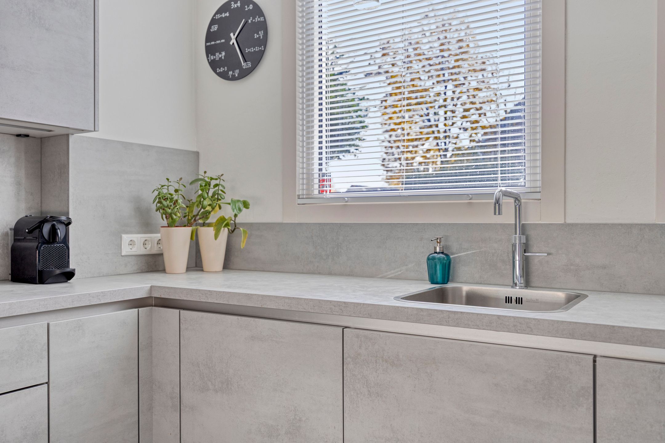 Foto 9 van Koewei 93