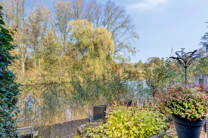 Photo 22 of Koewei 93