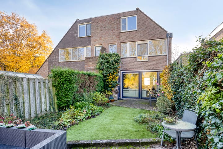 Photo 24 of Koewei 93