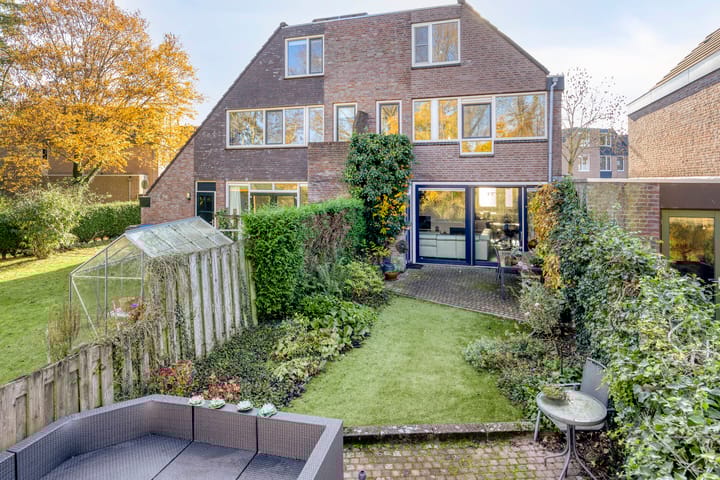 Photo 25 of Koewei 93