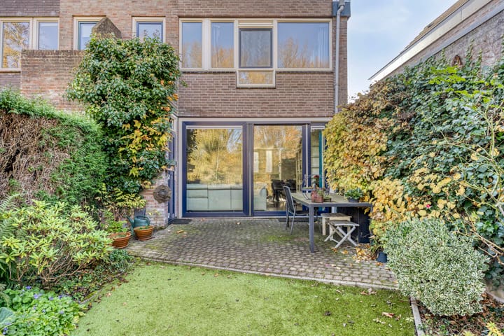 Photo 26 of Koewei 93