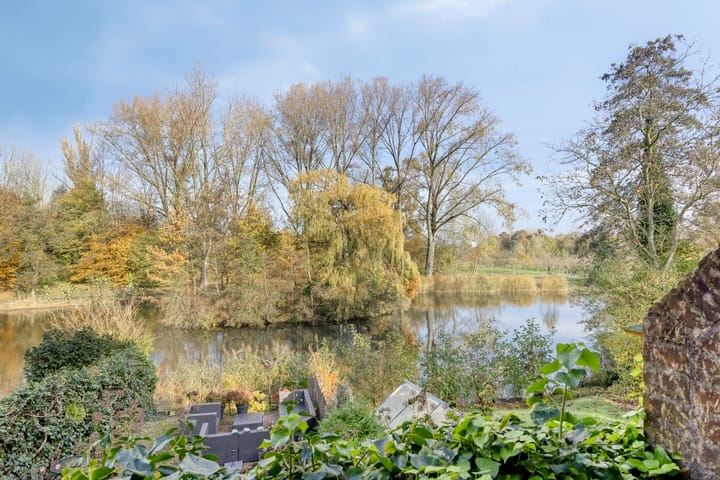 Photo 31 of Koewei 93