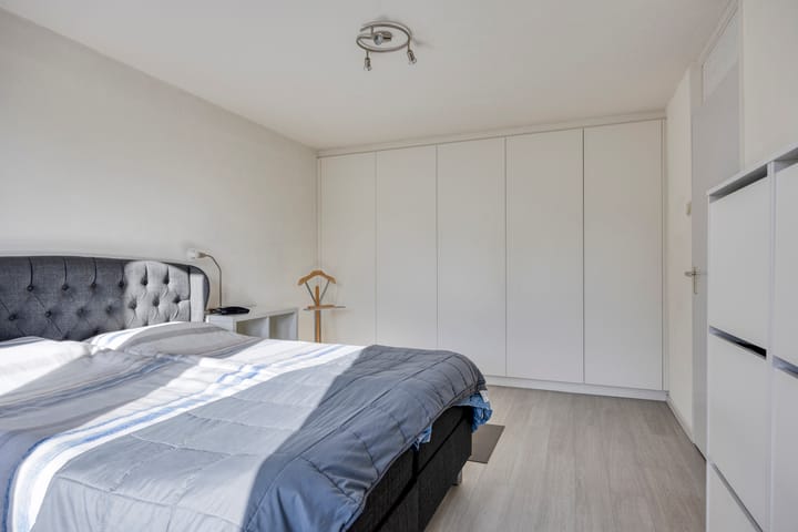 Photo 36 of Koewei 93