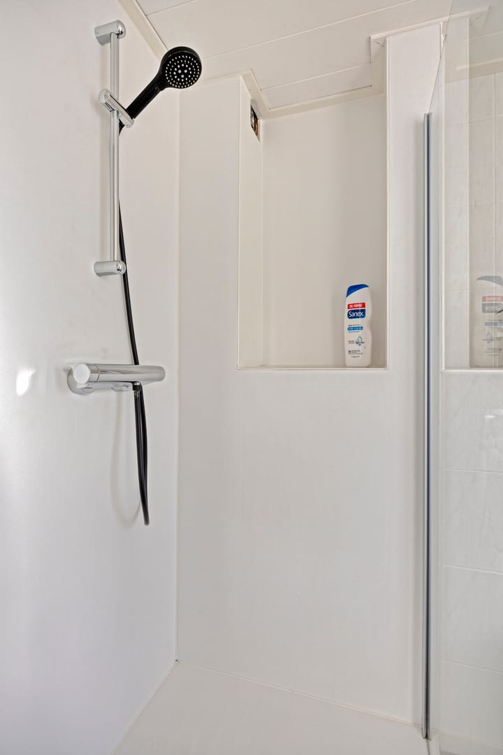 Photo 40 of Koewei 93