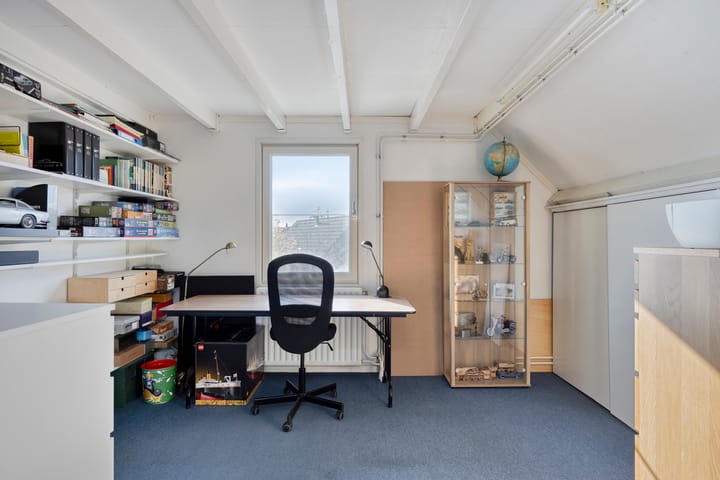 Photo 43 of Koewei 93