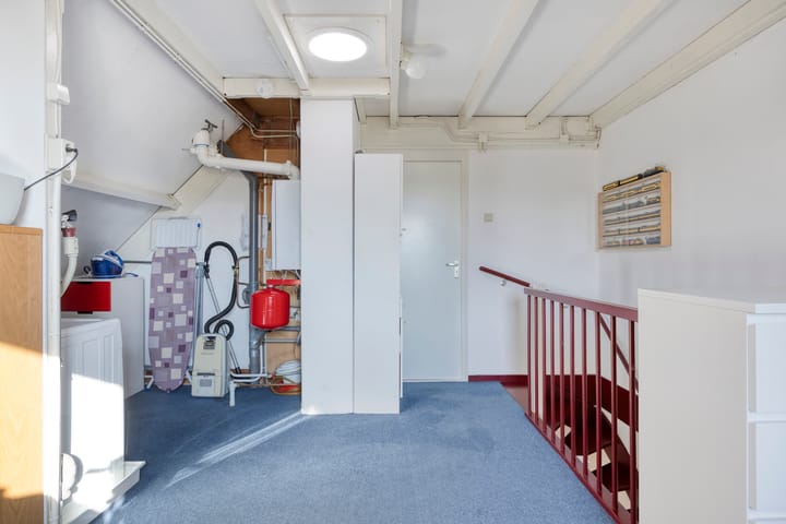 Photo 44 of Koewei 93