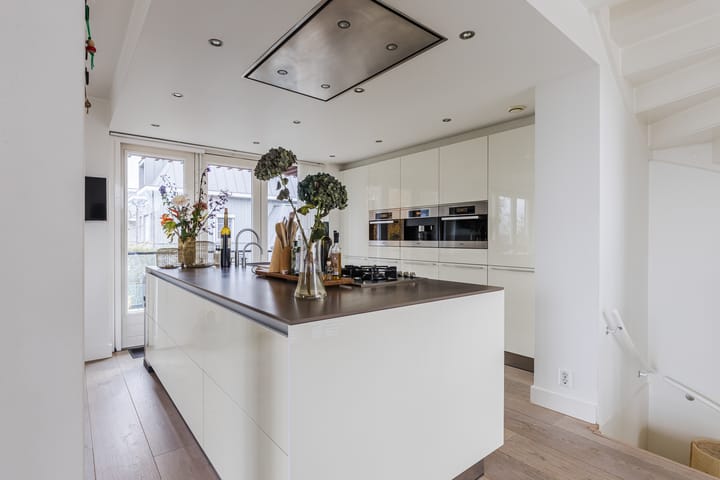 Foto 16 van Prins Bernhardlaan 38