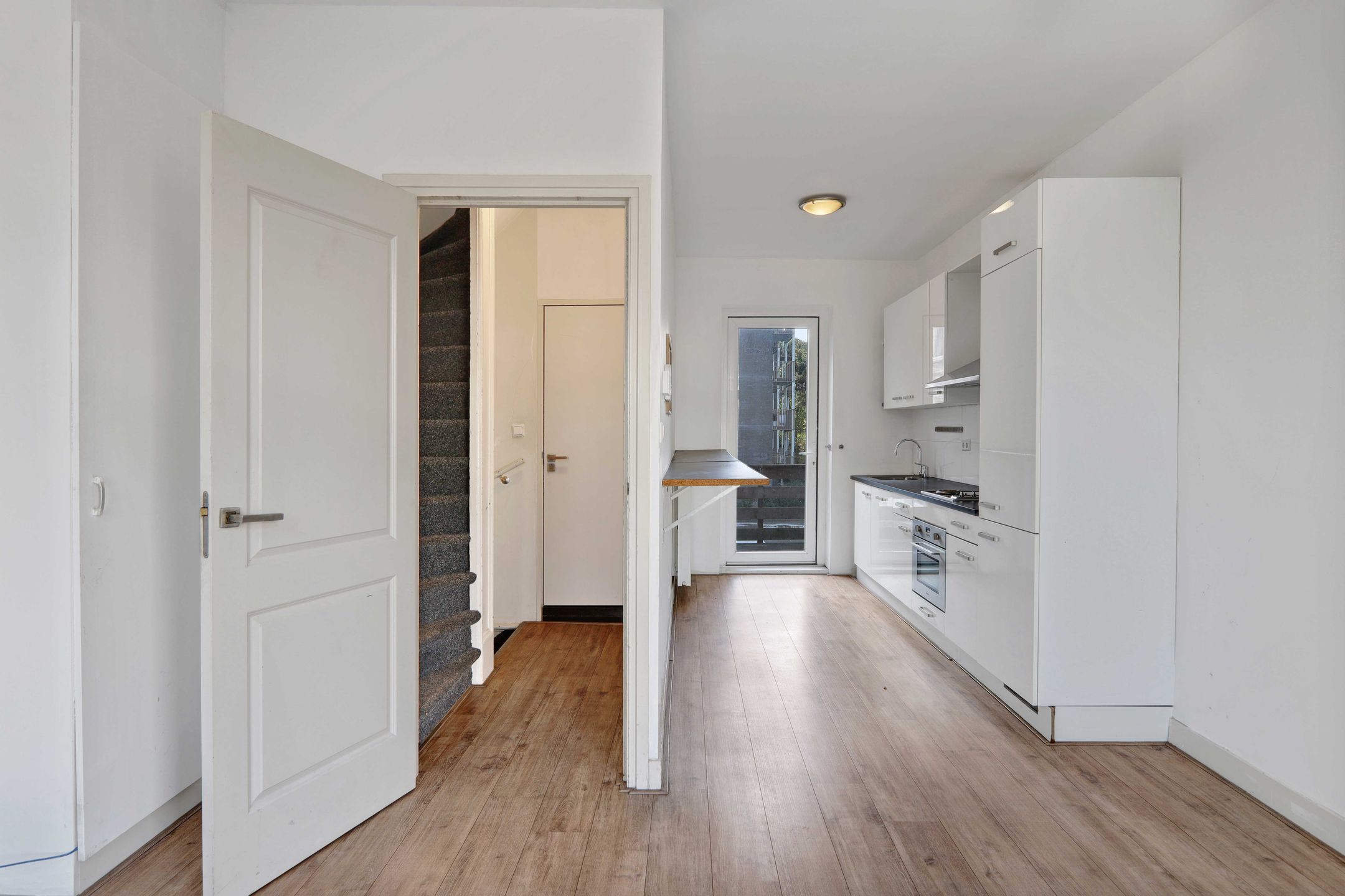 Photo 3 of Zwart Janstraat 4-A