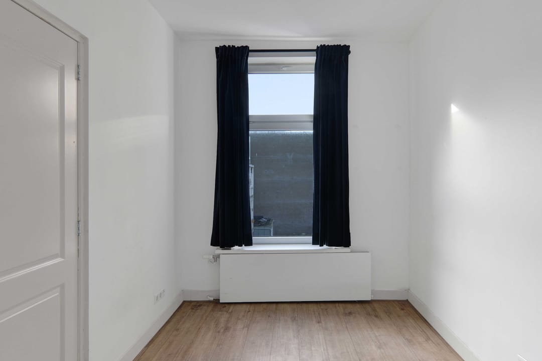 Photo 17 of Zwart Janstraat 4-A