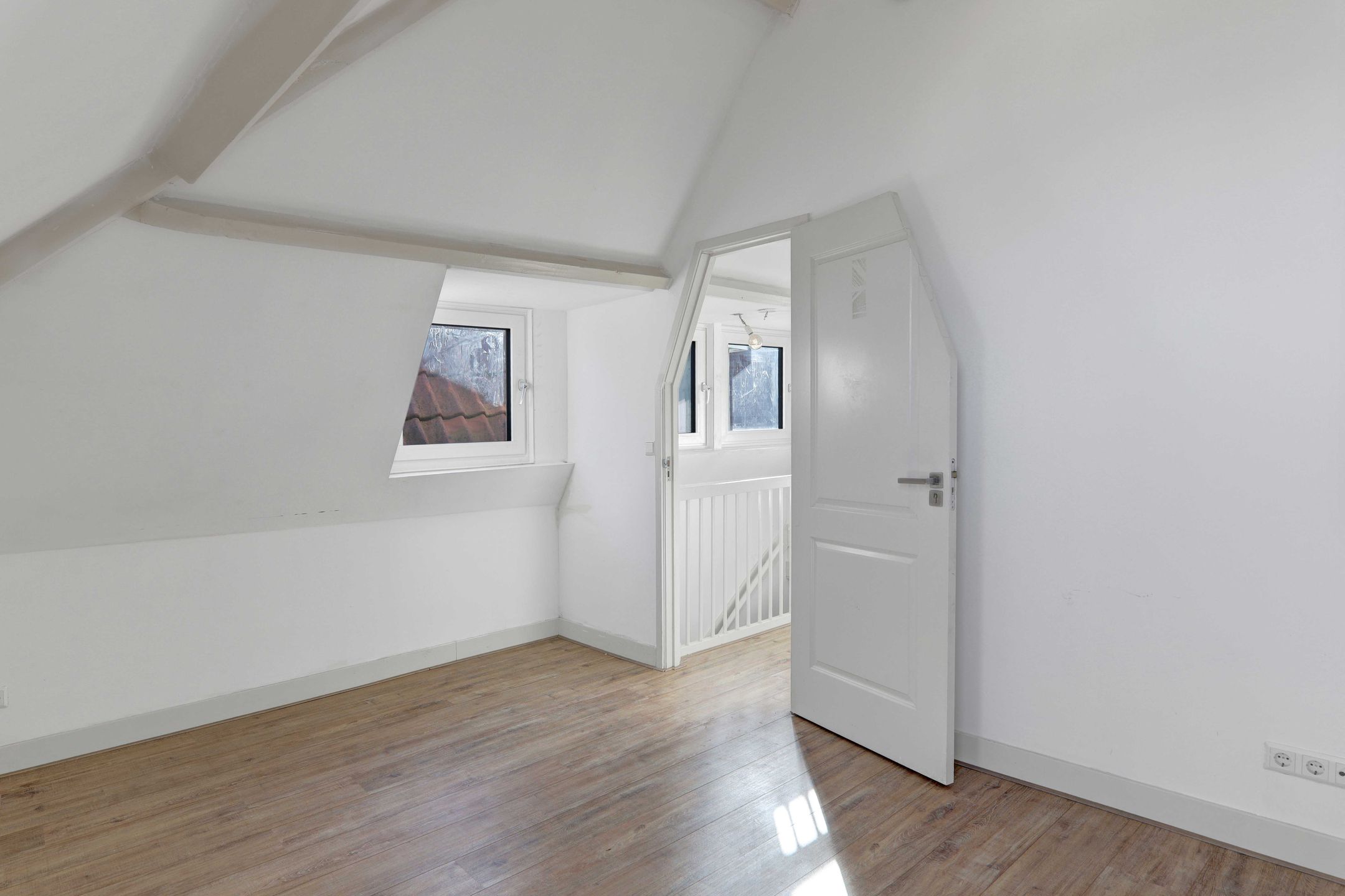 Photo 24 of Zwart Janstraat 4-A