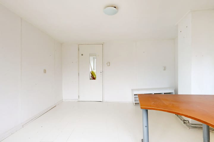 Photo 18 of Voorstraat 13