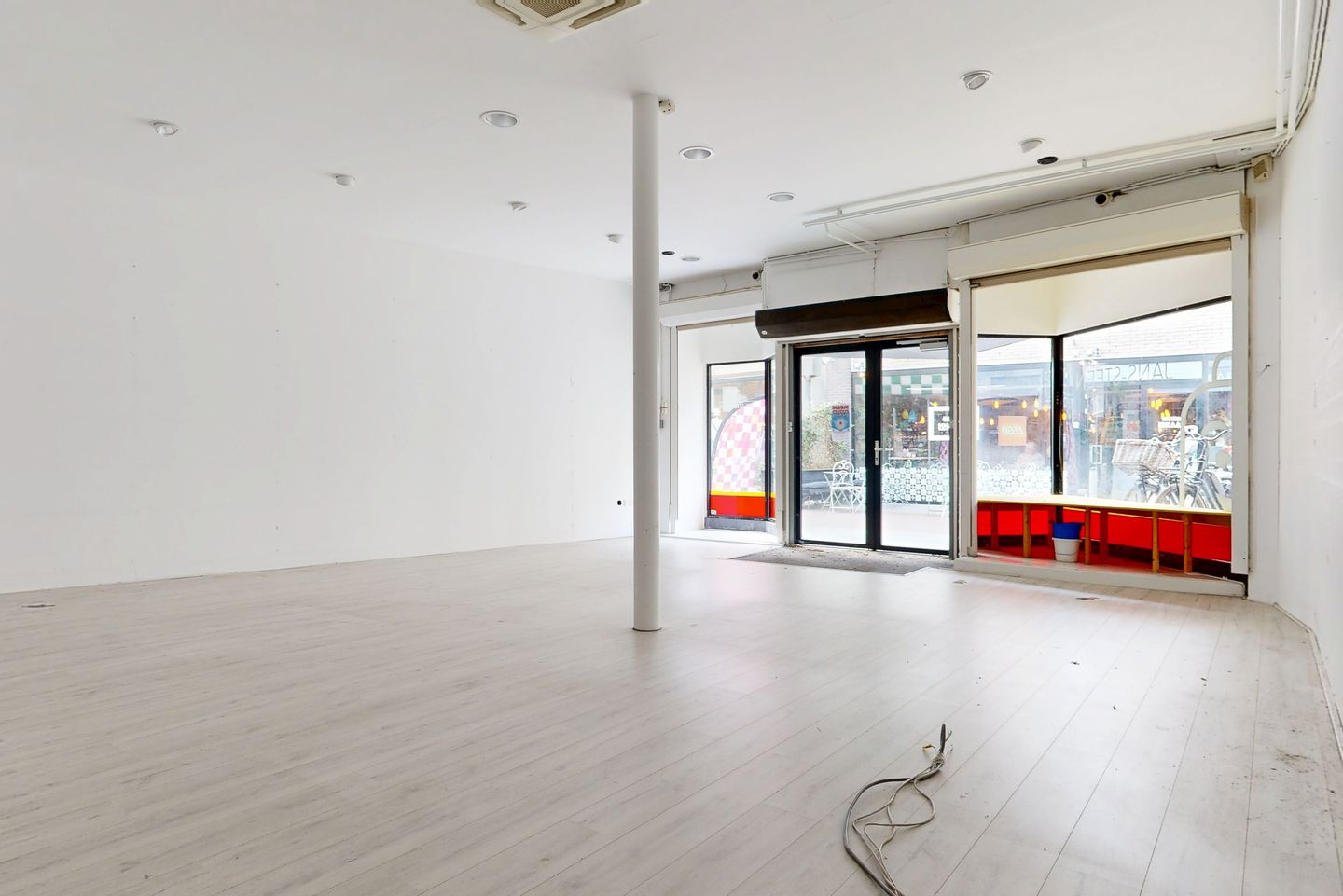 Foto 25 van Voorstraat 13