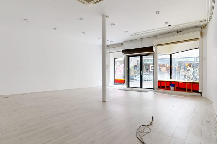 Photo 25 of Voorstraat 13