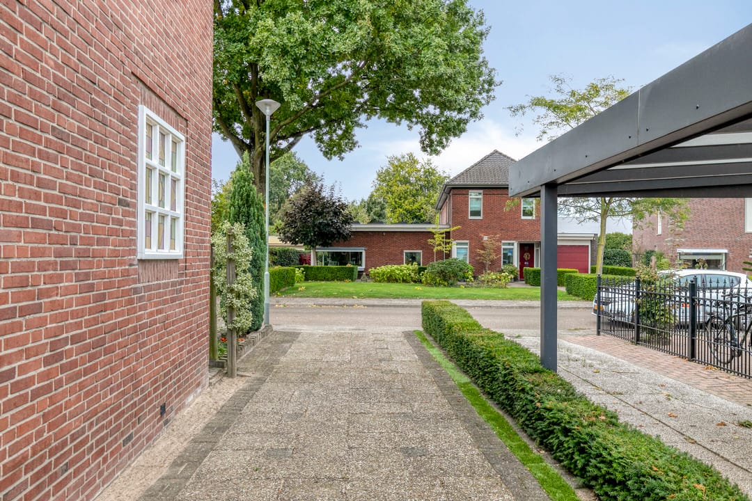 Foto 11 van Westerholtstraat 17